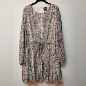 Arula Size C (3X) Glam Chiffon Layer Art-to- Wear Gypsy Tiered Mini Dress